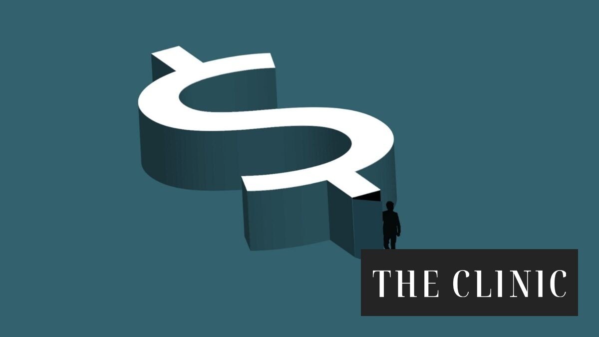 Columna de Luis Cordero, exministro de Seguridad: El riesgo de terminar en un símbolo