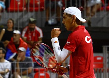 Alejandro Tabilo saca la tarea adelante frente a promesa serbia y deja la llave 2-0 a favor de Chile en Copa Davis