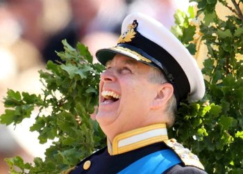 La caída del príncipe Andrés, del preferido de la reina Isabel a una vergüenza para la familia real