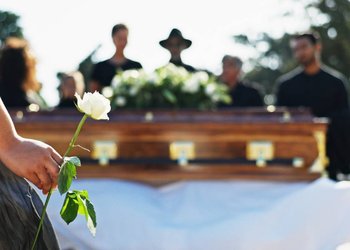 Proyecto de ley propone ampliar a 20 días el permiso laboral por muerte de un hijo o pareja