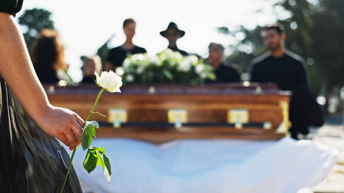Proyecto de ley propone ampliar a 20 días el permiso laboral por muerte de un hijo o pareja
