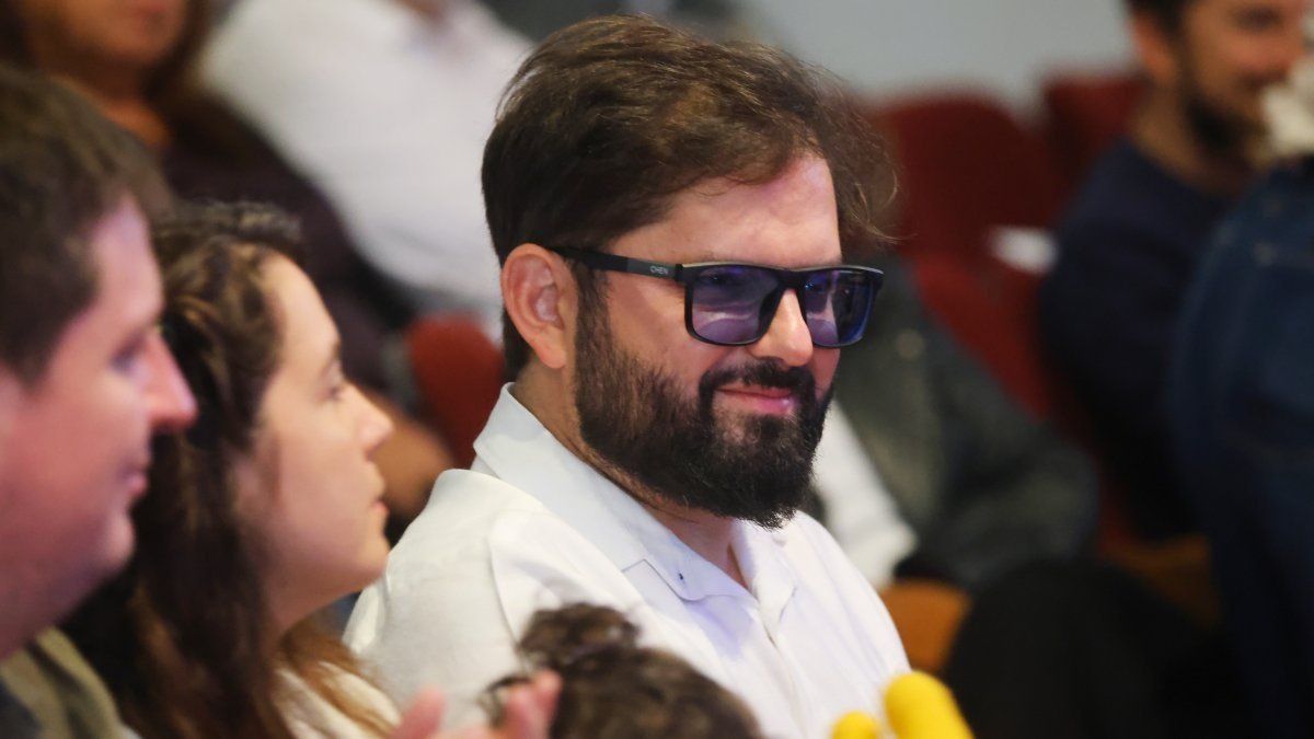 Boric participó en congreso del Frente Amplio: autoevaluación y definición del rol opositor