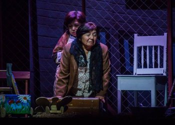 Sobrevivientes del terremoto del 60 protagonizan obra de teatro "Réplicas"