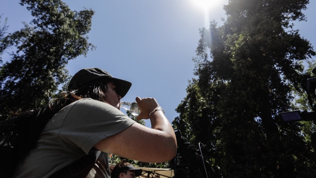 Alerta por “altas temperaturas extremas” para Coquimbo, Valparaíso y la RM: se pronostican máximas de hasta 37°