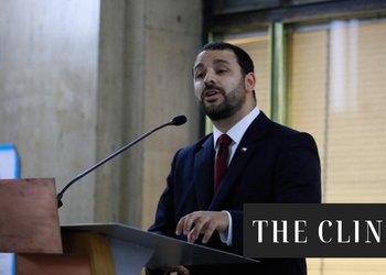 “Yo no sé si es mi pelo”: Exsubsecretario Rodríguez vuelve a cuestionar al laboratorio y le responde al diputado Manouchehri