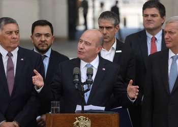 Subvenciones y alimentación escolar junto a transporte público regional: el ranking de los diez programas con mayor gasto que Hacienda sugiere descontinuar