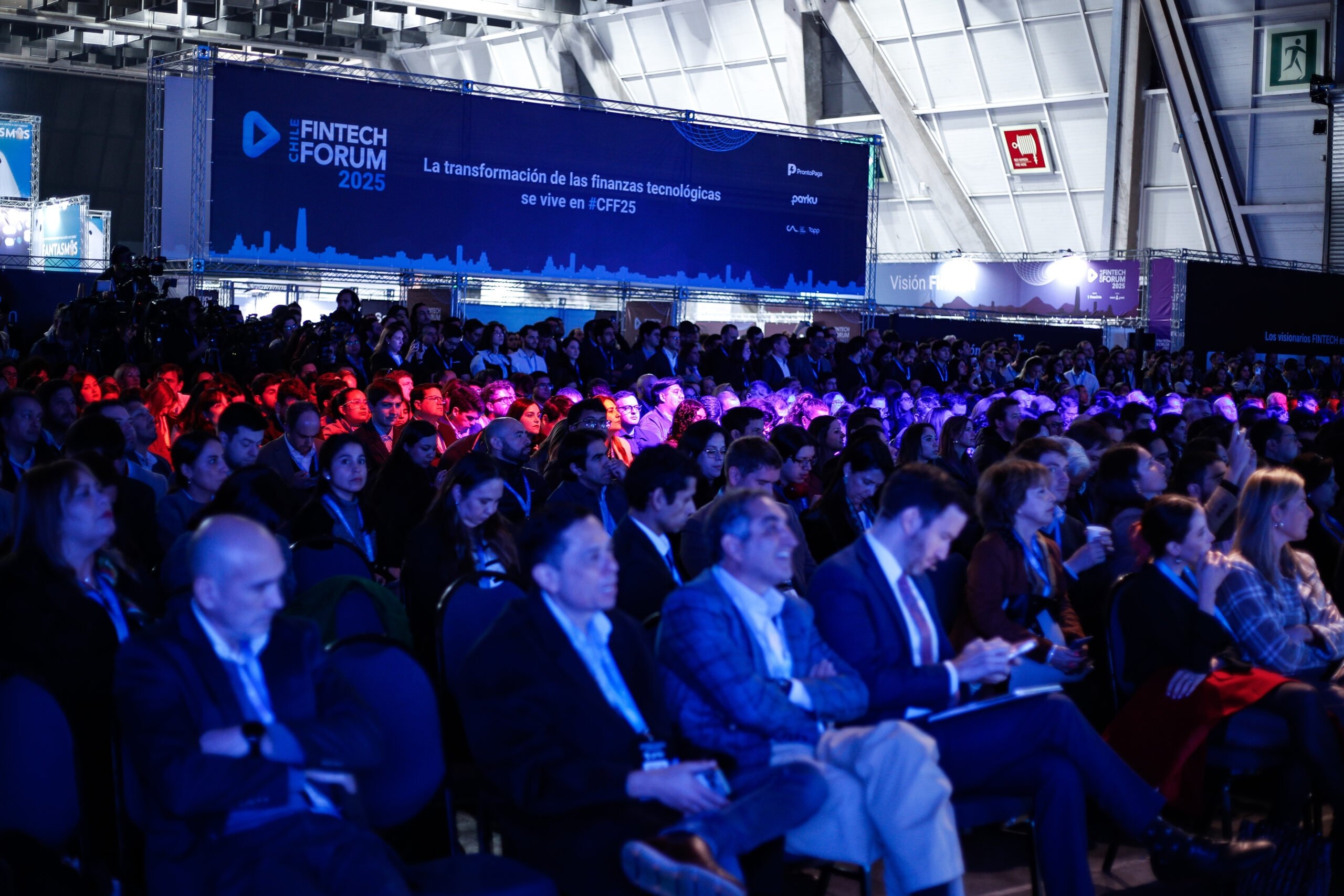 Implementación de nueva ley de Finanzas Abiertas abre polémica entre Fintec y CMF