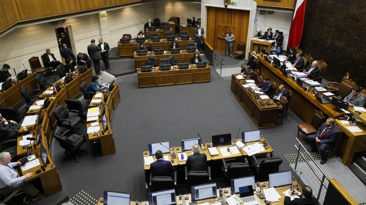 Levantamiento del secreto bancario no logró superar equilibrio de posiciones en el Senado