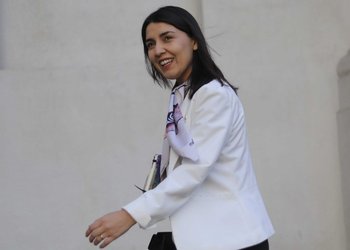 Zoom al recorte presupuestario del Ministerio de la Mujer: $2.741 millones menos concentrados en fondos y programas entregados por Sernameg
