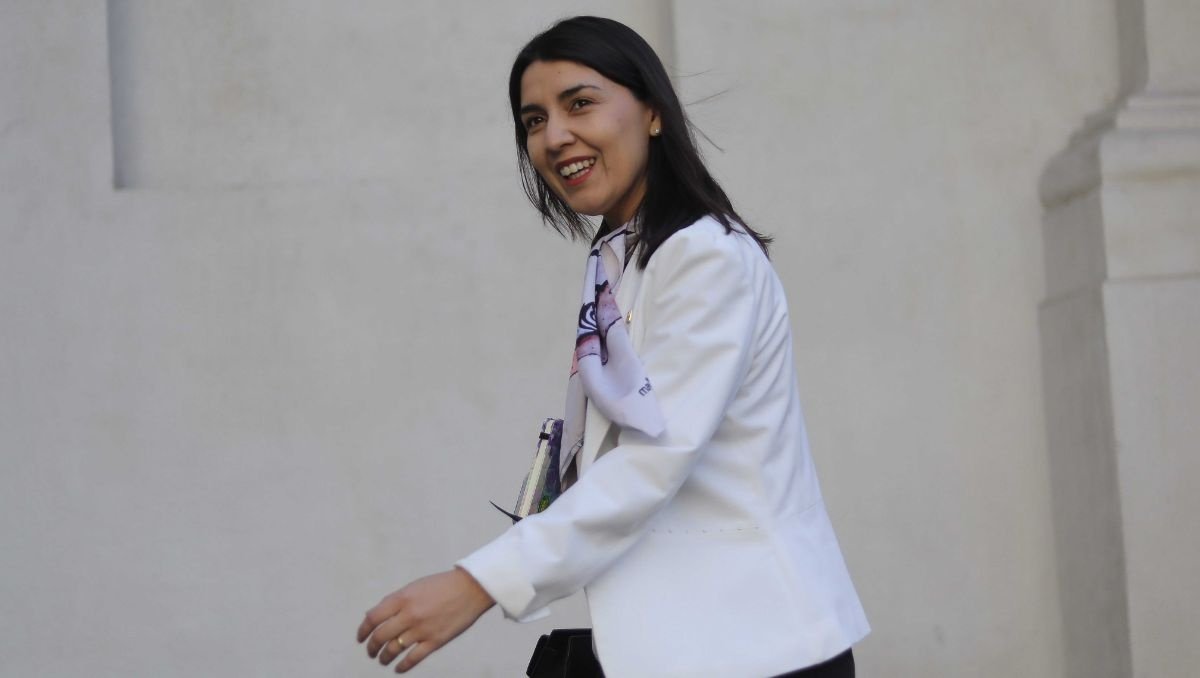 Zoom al recorte presupuestario del Ministerio de la Mujer: $2.741 millones menos concentrados en fondos y programas entregados por Sernameg