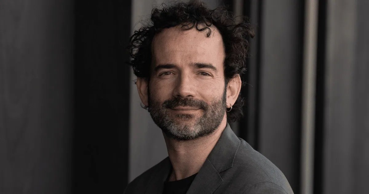 Reseña de libros: de Luis López Carrasco a Marcelo Escobar