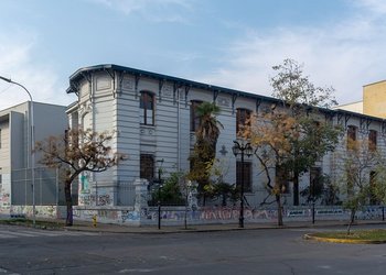 “En un muy buen tono”: estudiantes del Liceo de Aplicación depusieron toma tras diálogo con Codina y otras autoridades