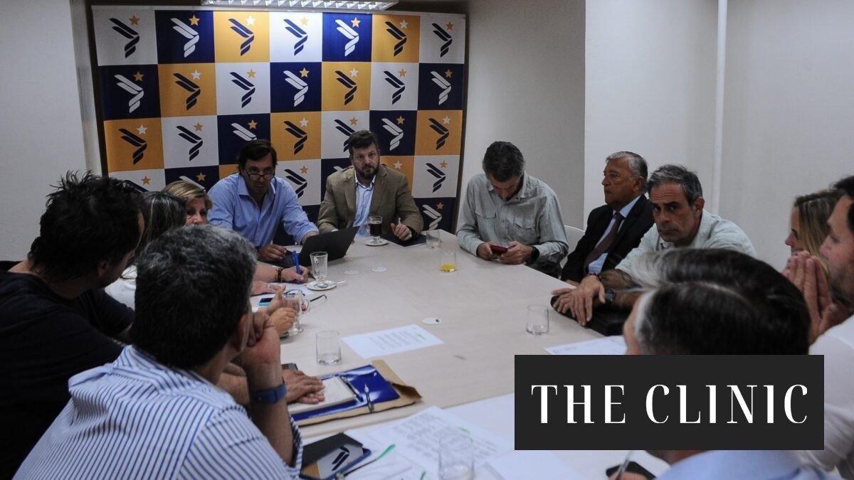 La arremetida del PNL contra Kast por la agenda legislativa: “Sería muy incoherente que el Presidente no apoyara el proyecto de indultos y el ‘Escucha su corazón'”
