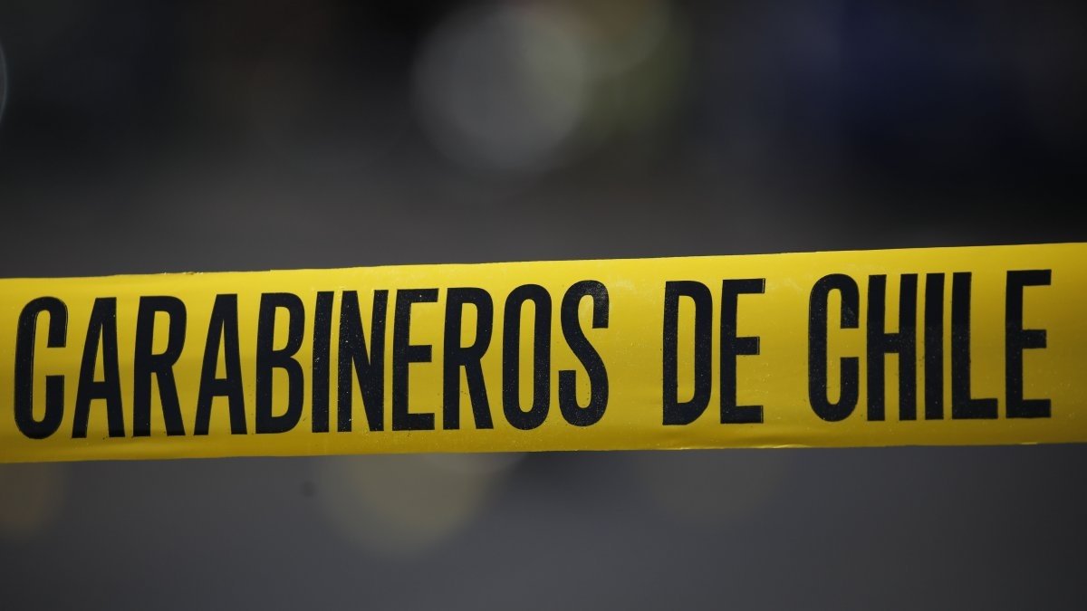 Tour delictual en Maipú: Banda robó dos autos y propinó golpiza a conductor