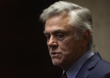 Longueira: “Hoy estamos llenos de derechistas que se creen valientes por lo que escriben en redes, pero nunca los he visto pelear ideas en las poblaciones”