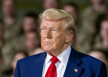 Trump advierte a Irán si toma posibles represalias: “Los golpearemos con una fuerza nunca antes vista”