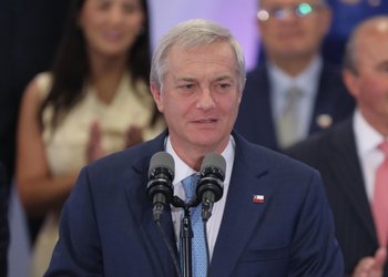 La reconfiguración de Kast con sus delegados: desistió de nombrar a oficiales en retiro en la zona norte y se decantó por militantes de Chile Vamos