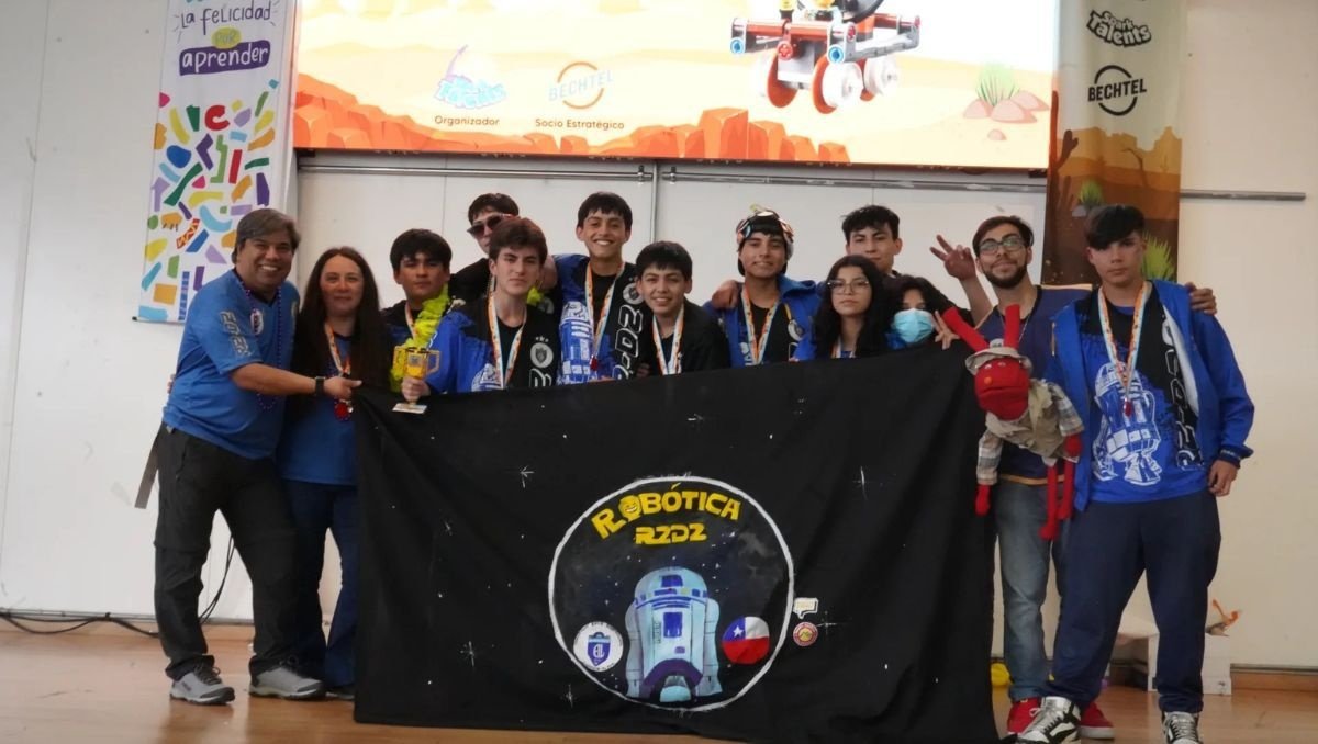 El innovador proyecto arqueológico con el que estudiantes de Valparaíso representarán a Chile en mundial de robótica en Corea del Sur