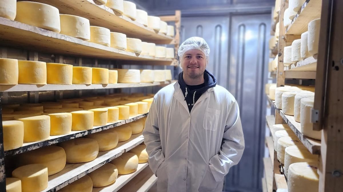 La Transformación de Don Emilio: Innovación y Crecimiento en el Sector Lácteo