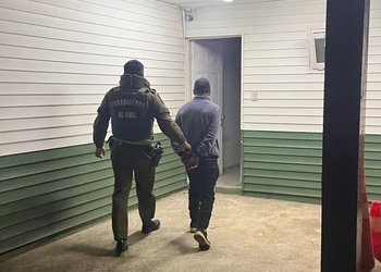 Fiscalía investiga homicidio frustrado contra carabinero en Valdivia: hay tres detenidos por el caso