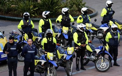 Santiago y Recoleta firman acuerdo de seguridad: Permitirá drones y patrullajes conjuntos