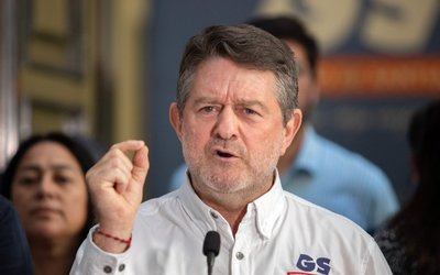 Orrego arremete contra la Fiscalía tras rechazo a su desafuero: acusa persecución política