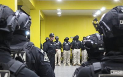 “Monasterio 2.0″: operativo interinstitucional en cárcel de Valdivia deja siete detenidos