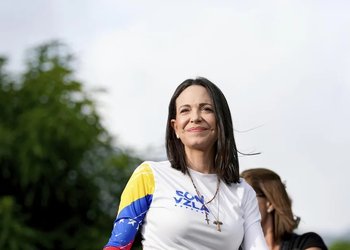 María Corina Machado sostendrá encuentro con venezolanos en Chile en pleno centro de Santiago