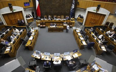 Mención a Macaya padre agrió debate sobre prisiones domiciliarias "humanitarias"