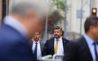 Gabinete de Kast: Kaiser entregó lista de cuadros técnicos y dejó abierta su participación