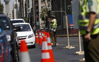 Carabineros implementará cortes y desvíos de tránsito el domingo por manifestaciones del 8M en la Alameda