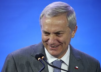 El desafío de Kast: ¿Cómo conciliar a las "dos almas" de la derecha en un gobierno de emergencia?