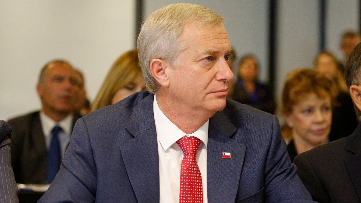 Kast defiende proyecto de prisión domiciliaria: "No es indulto, es cumplimiento alternativo"