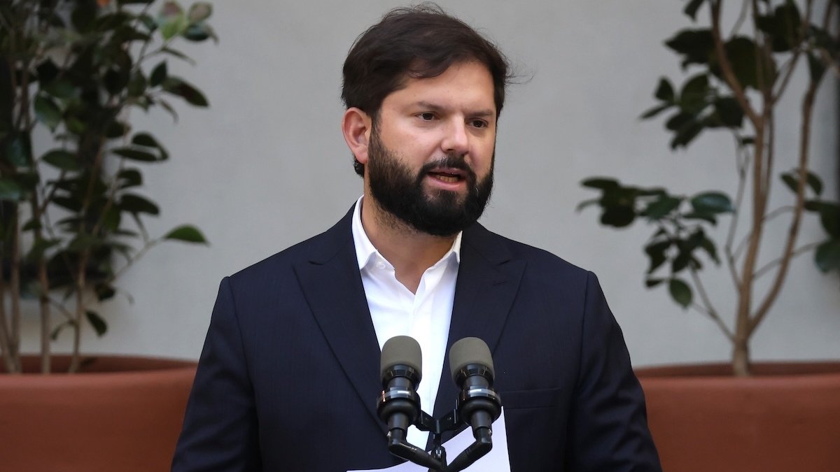 Criteria: Boric cierra su Gobierno con 34% de aprobación