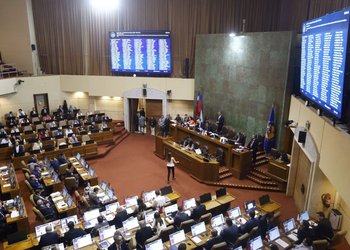 Avanzó el proyecto de Kaiser que obliga al SML a identificar osamentas en dos años