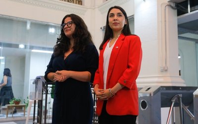 Orellana y Marín tuvieron "bilateral de traspaso" y reforzaron sus respectivas prioridades