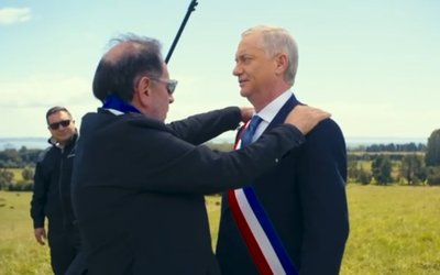 El "making off" del retrato oficial del futuro Presidente Kast