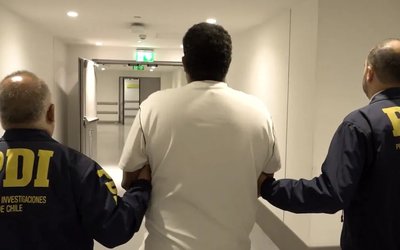 Extraditan a Colombia a presunto líder de “Los Shottas”, detenido en Curicó por caso de homicidio