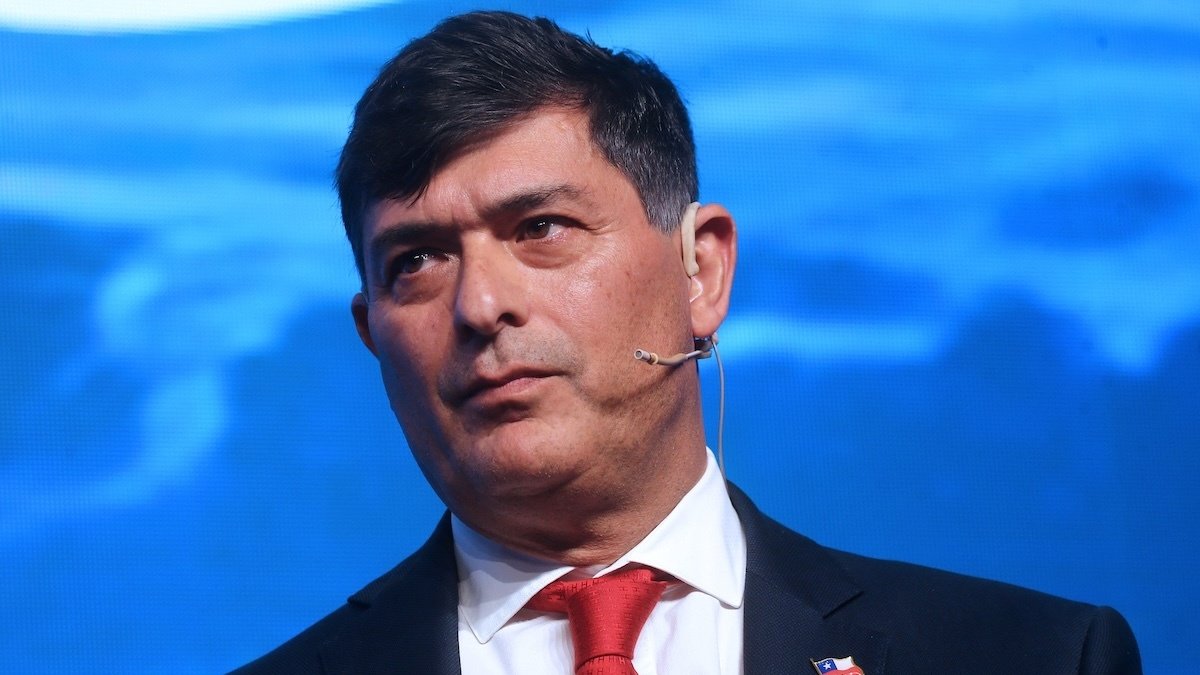 Parisi pide "prudencia" por posibles indultos de Kast: "Yo hablaría con la víctima"