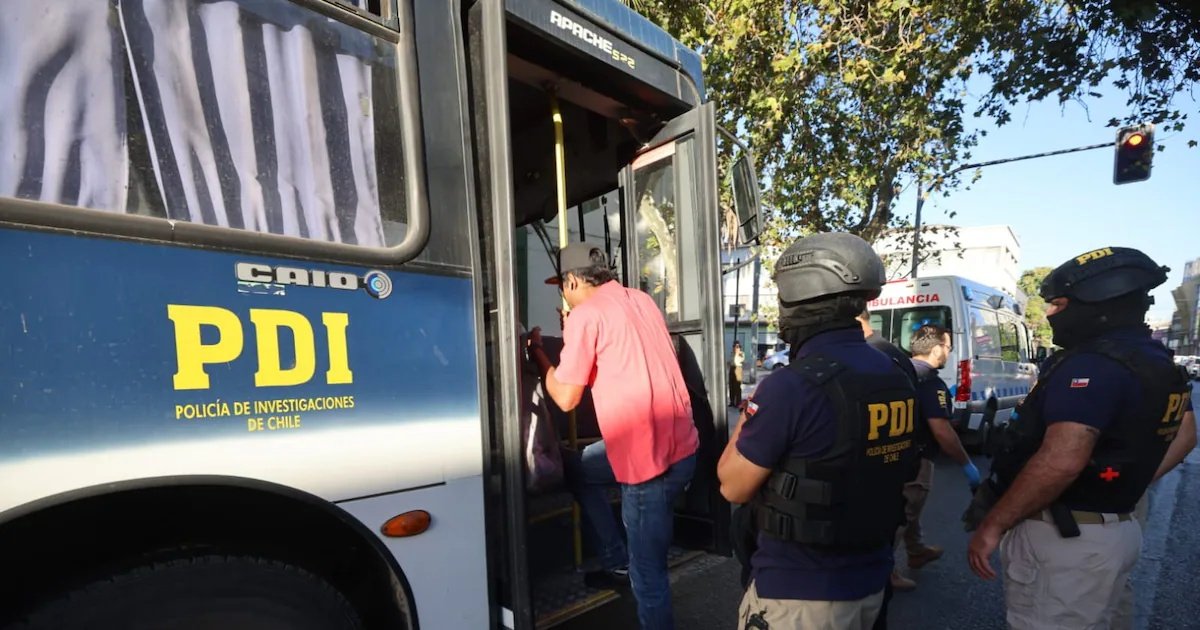 {{ self.custom_title }}