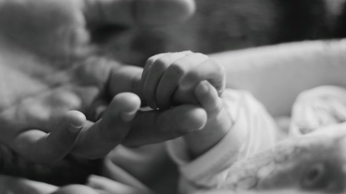 "Irresponsable con las mujeres": Ministro del Trabajo fustigó a la UDI por frenar proyecto de Sala Cuna