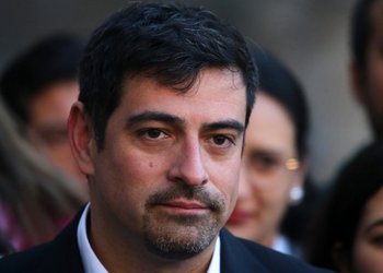 Cerro Navia: Alcalde denuncia "guerra de bandas" e incompetencia del Gobierno