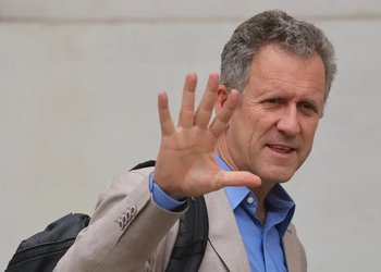 Muñoz condena sanción de Estados Unidos y apunta que “atenta conta la soberanía” de Chile