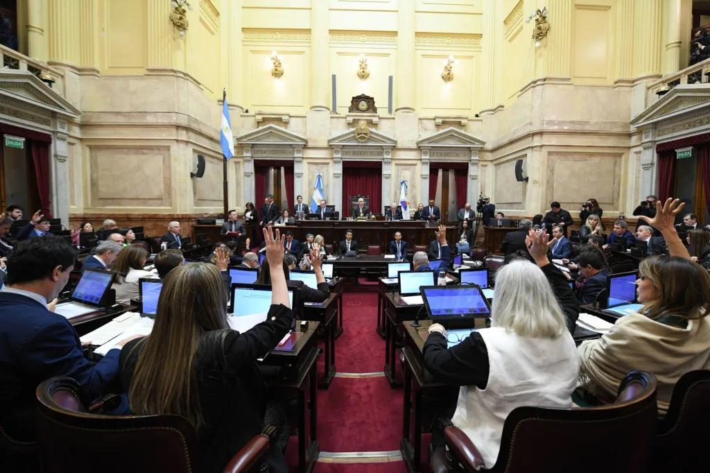 Aprobación de reformas energéticas: impacto en el sector eléctrico y renovable